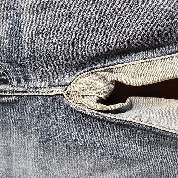 Good American Two Tone Jeans Sz 4/27 - Picture 5 of 10